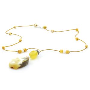 Genuine Baltic Amber Shell & 925 Sterling Silver Necklace With Pendant. NWP29