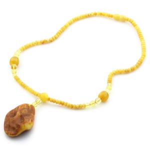 Natural Baltic Amber Necklace with Pendant 45cm 19.5gr. NP44
